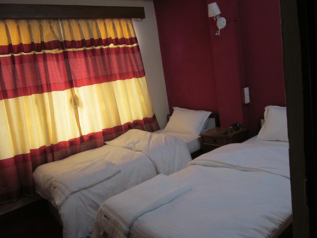 Hotel Api Kathmandu Exterior foto